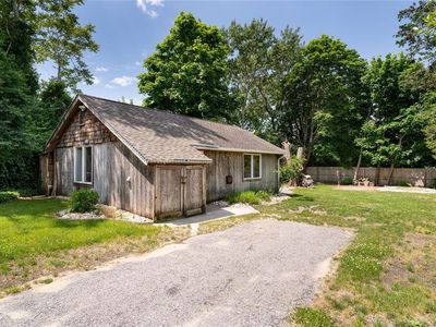 56 Foster Avenue, Hampton Bays, NY, 11946