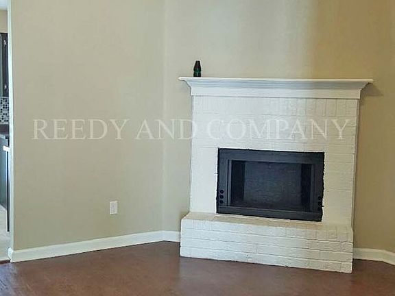3rd image of 9298 Charly Hill Ln