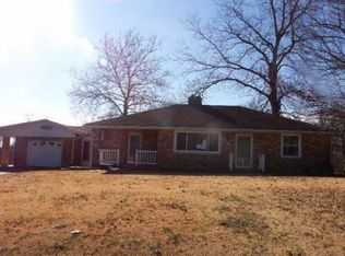 29 Frontenac Pl, Godfrey, IL 62035