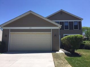 601 Willington Dr, Schaumburg, IL 60194