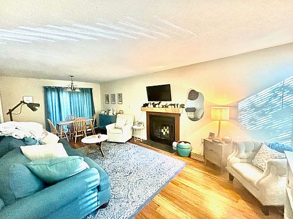 Living Room with Fireplace