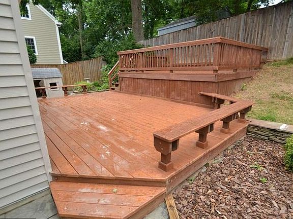 4th image of 2125 Boxwood Dr
