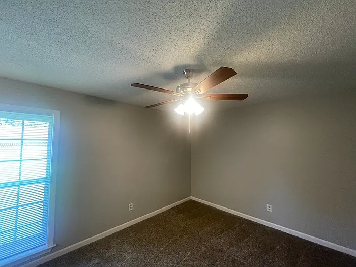 7028 Rose Trail Dr — Photo 18