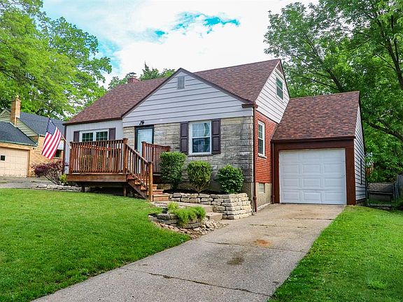 2nd image of 1103 Madeleine Cir