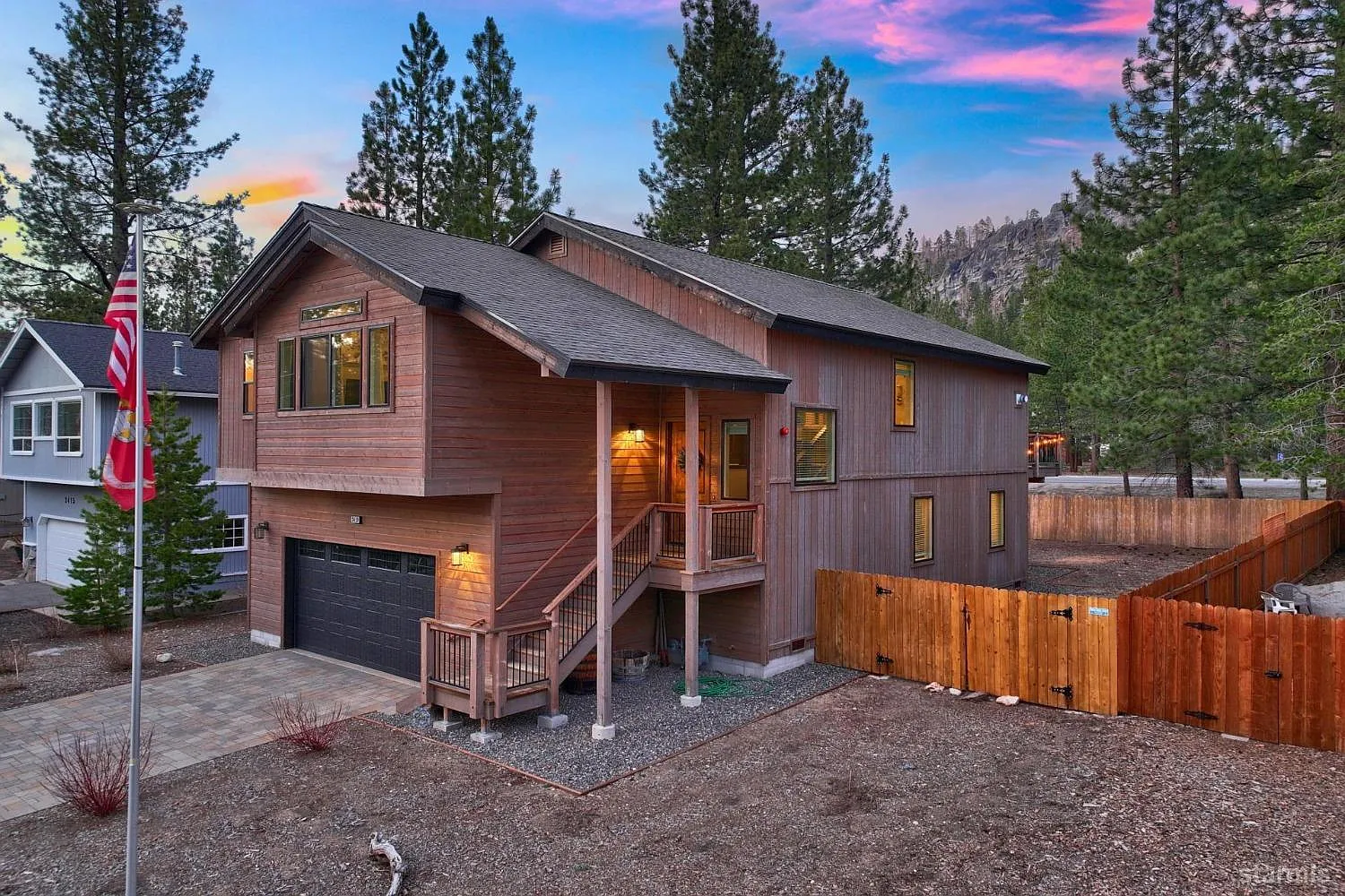 2419 Blitzen Rd photo 1