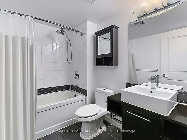 190 Borough Dr #2011 — Photo 20
