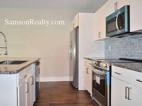 4th image of 131 Linda Cir #1