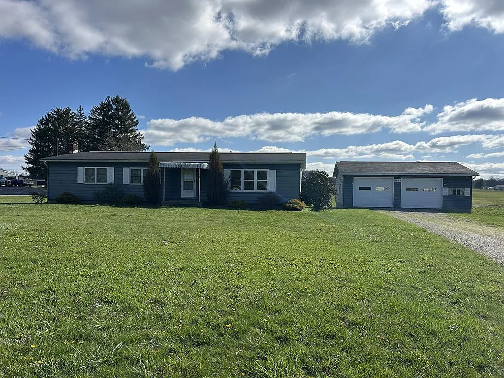 9908 Highway 66 photo 1