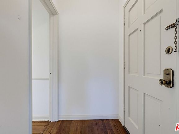 3rd image of 846 Victoria Dr