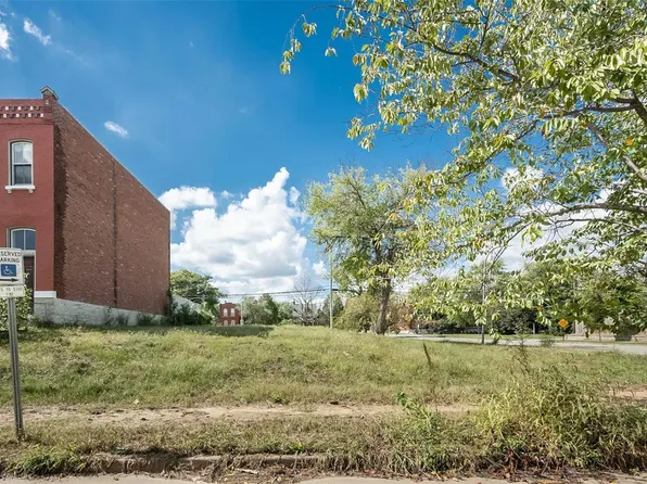 3303 Missouri Ave, Saint Louis, MO 63118