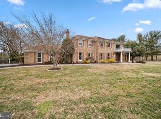 12325 Rivers Edge Dr, Rockville, MD 20854