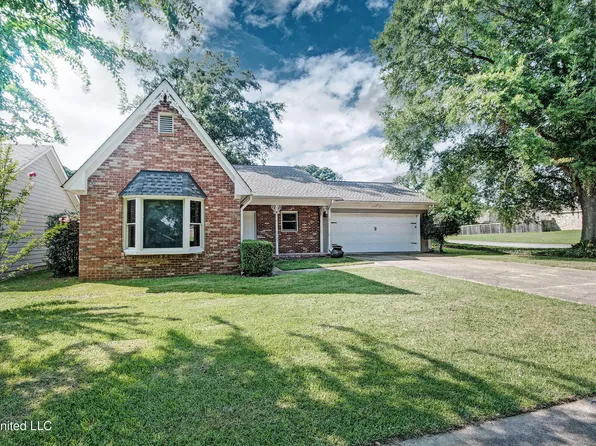 423 Pelahatchie Shore Dr, Brandon, MS 39047