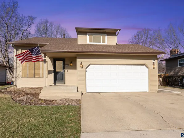 3105 S Steven Dr, Sioux Falls, SD 57106