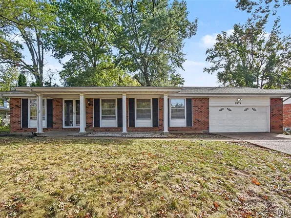 11972 Nero Dr, Florissant, MO 63033