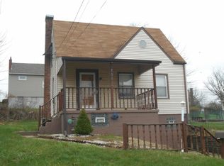 708 Clearview Dr, Dravosburg, PA 15034