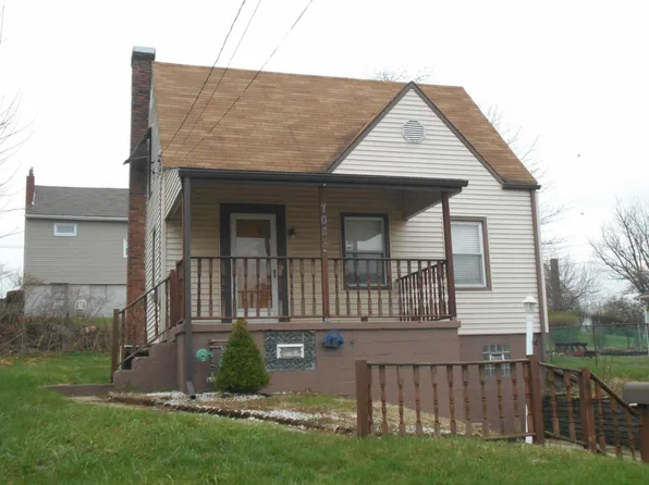 708 Clearview Dr, Dravosburg, PA 15034