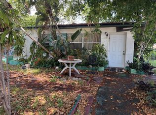 Liberia, Hollywood, FL 33020