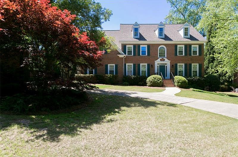 1st image of 600 Ward Meade Dr SE