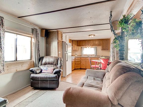 3rd image of 75 Anglers Dr #53