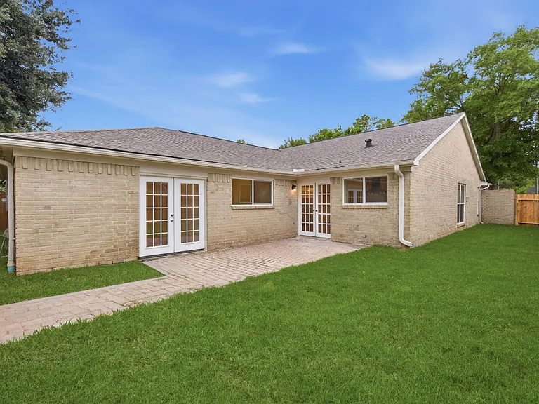 6718 Deer Ridge Ln — Photo 21