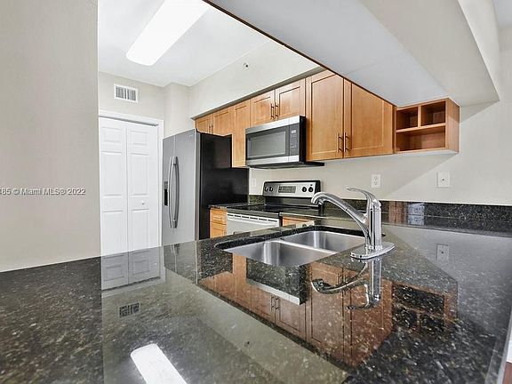 3rd image of 6458 Emerald Dunes Dr APT 202