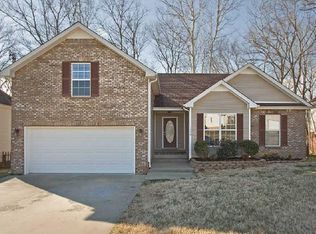 1798 Patricia Dr, Clarksville, TN 37040