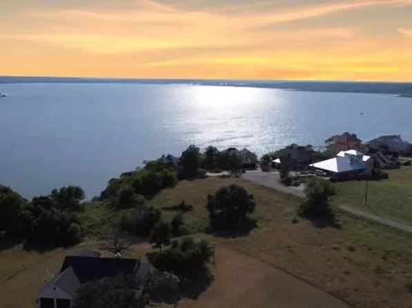 10071 Lakeview Ct, Whitney, TX 76692