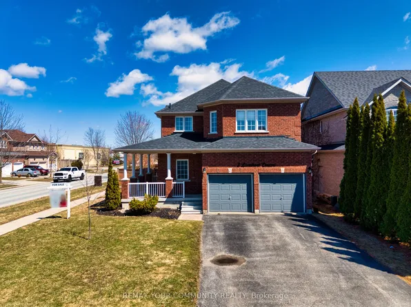 2 Laurelbank Cres, Georgina, ON L4P 4H6