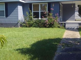 1309 Woodrow St, Dublin, GA 31021