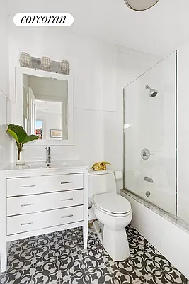 Sold by Corcoran | media 14