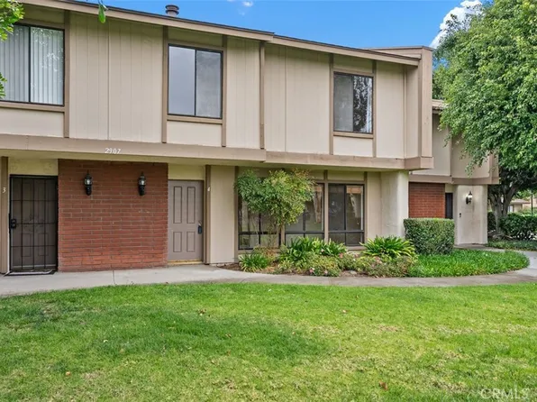 2907 N Cottonwood St Unit 4, Orange, CA 92865