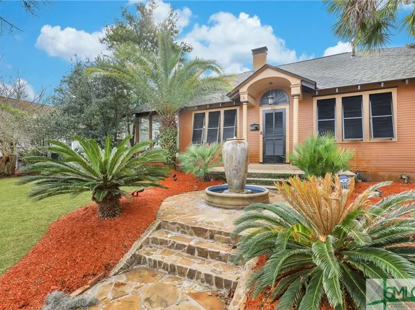 211 E 51st Street, Savannah, GA 31405