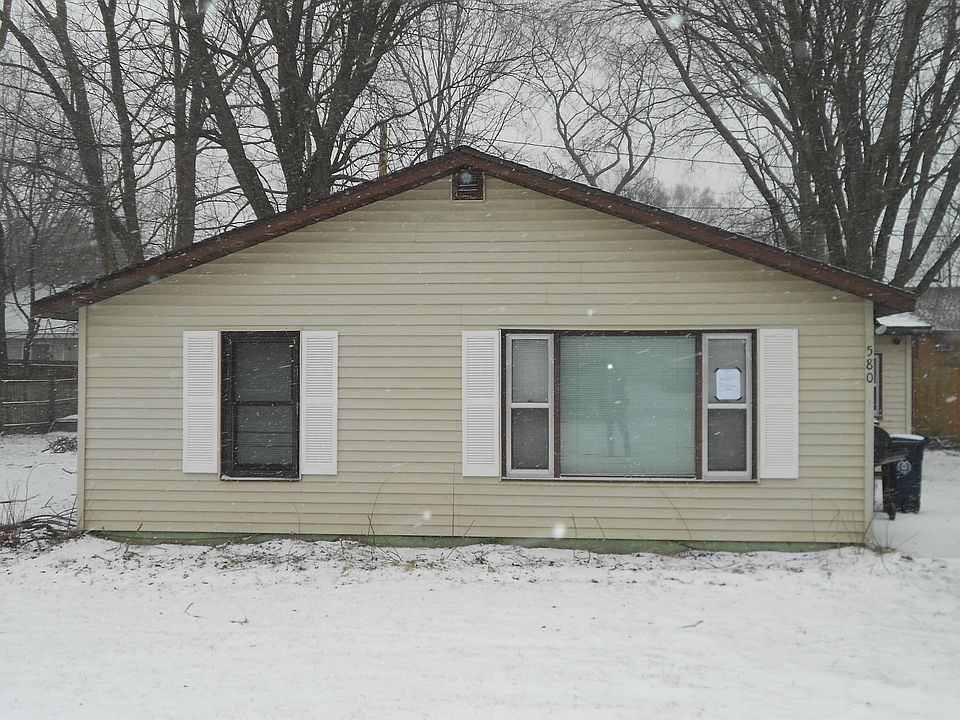 1st image of 580 W 23rd St