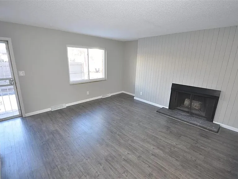 3671 W Union Ave — Photo 3