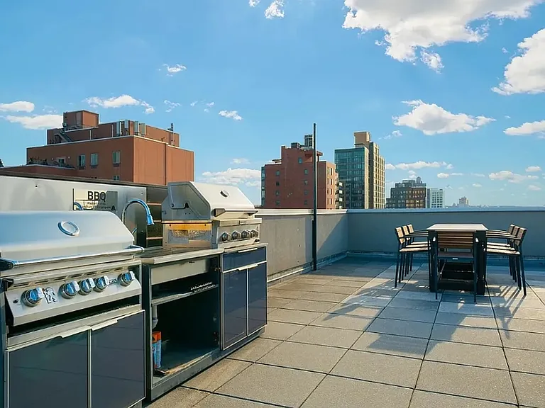 595 Baltic St #5H — Photo 11