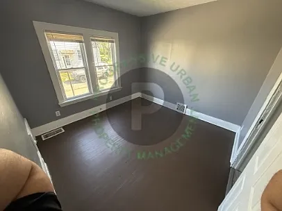 3412 E 147th St #1 — Photo 7
