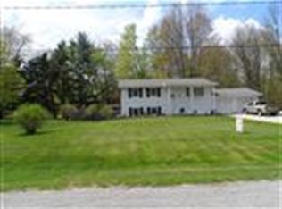 2210 Robinwood Dr, Hastings, MI 49058