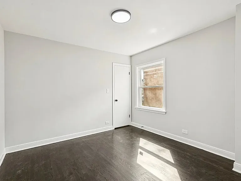 14510 S Emerald Ave — Photo 4