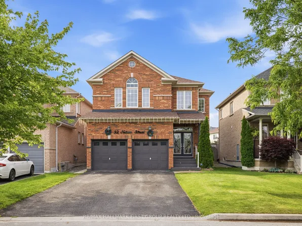 92 Nelson St, Clarington, ON L1C 0A6