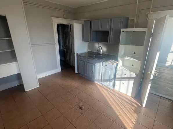 255-227 Clifton Ave #10/3F, Newark, NJ 07104