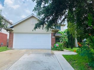 5042 Canyon Blanco Dr, Houston, TX 77045