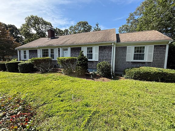 2nd image of 87 Hinckley Cir