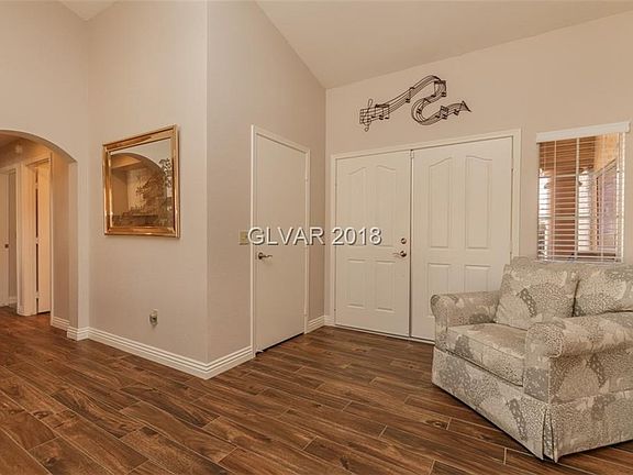 4th image of 3109 Hayden Ct