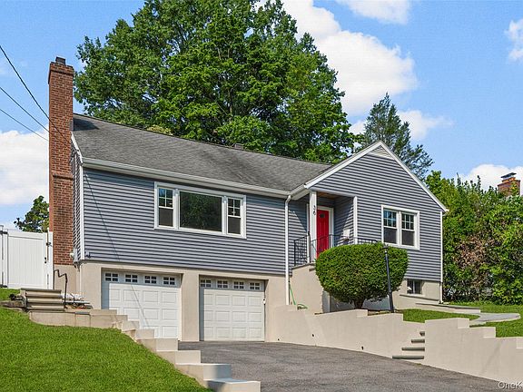 2nd image of 36 Pilgrim Drive