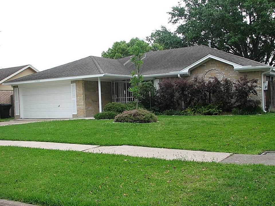 1st image of 11903 Kirkbriar Dr