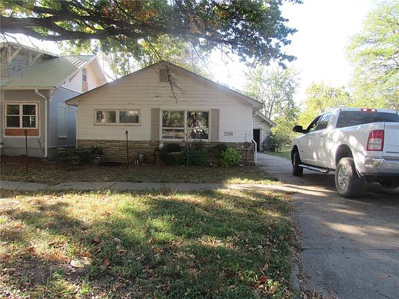 2nd image of 518 E 3rd Ave