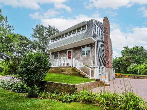 9 Honeysuckle Lane, Orleans, MA 02653