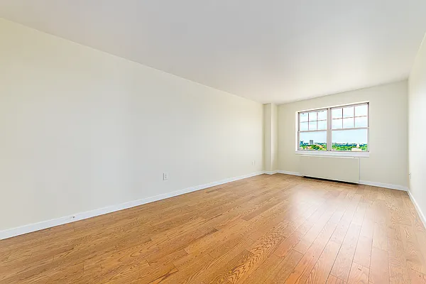 Rented by A&E Real Estate Management | media 25