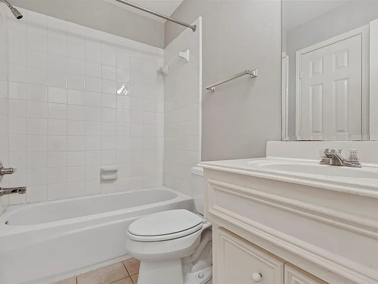 1508 Crocker St — Photo 21
