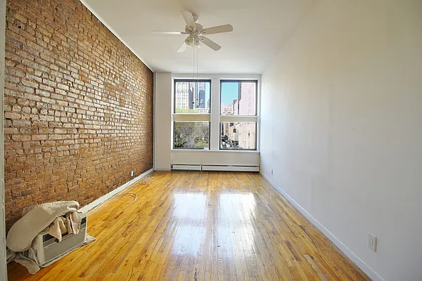 Rented by Julianna Realty Corp | media 12